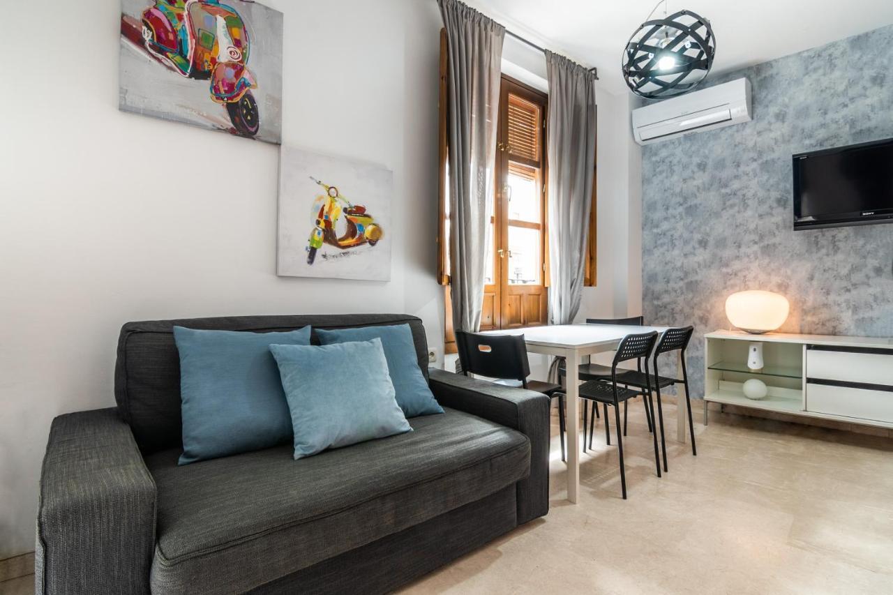 Tuguest Isabel La Catolica II Apartment Granada Eksteriør billede